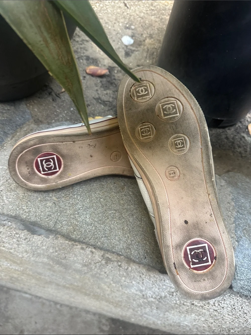 CHANEL sneakers size